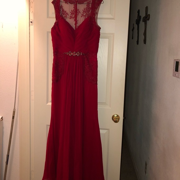 Prom dresses! - Picture 3 of 3